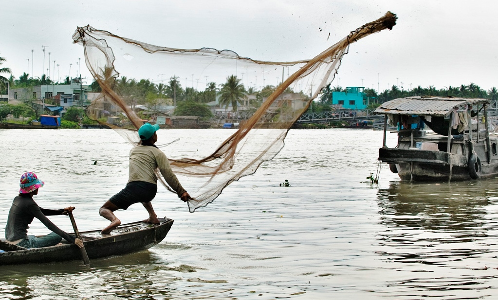 Mekong-Fishing2.jpg