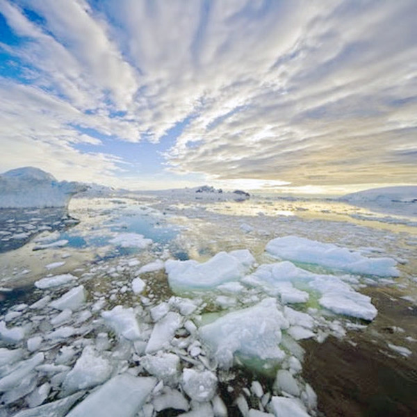 極地冰層迅速消融，潛藏於其中的古老細菌將有望露出，恐帶來新一波危機。(photo_by_youtube_截圖)-1.jpg