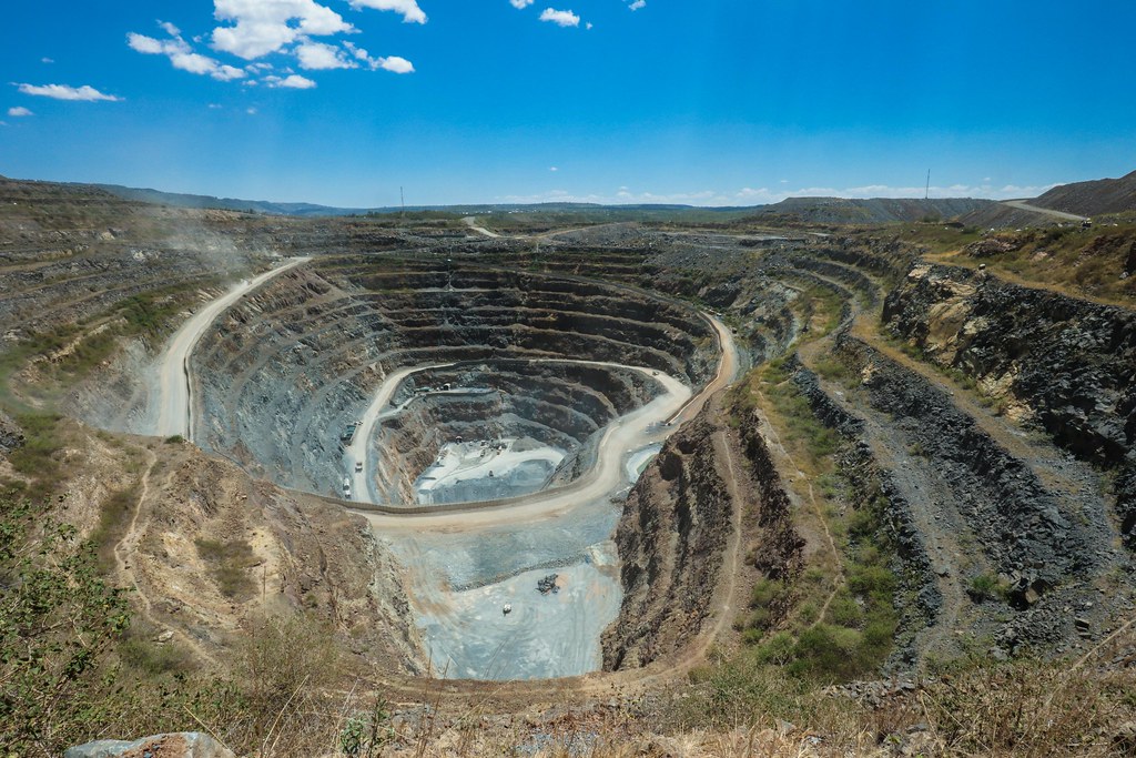 矿场：坦桑尼亚金矿爆环境人权丑闻 调查报道揭染血贵金属流向