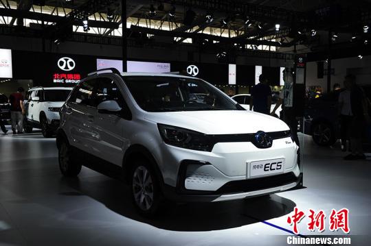 中国：专家称新能源汽车将成中国汽车产业崛起关键