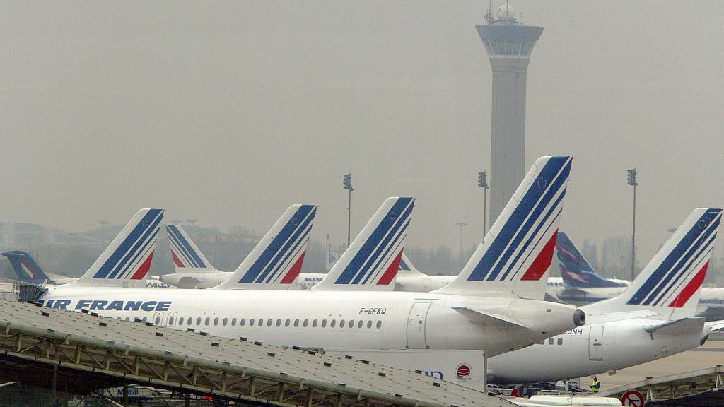 欧元：法国2020年引入机票环保税　最多收取138元