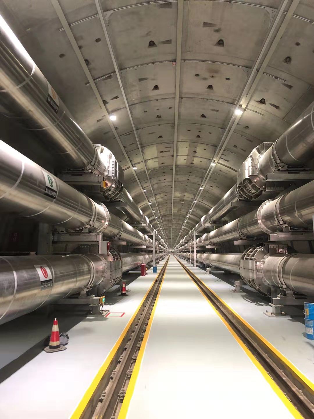 管片：这个藏在长江水下的超大管廊，竟能通百万伏电！