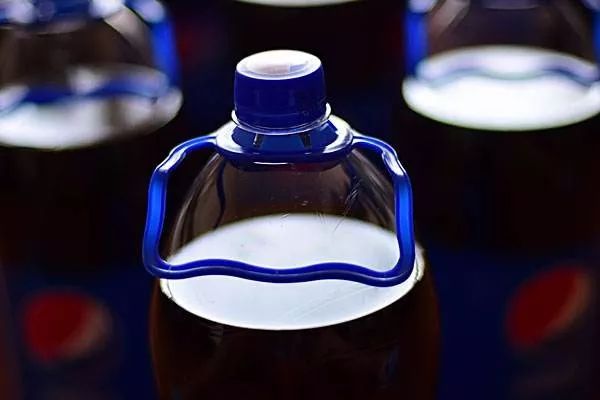 百事：百事2025年前减少其饮料产品包装中35%的原生塑料使用量