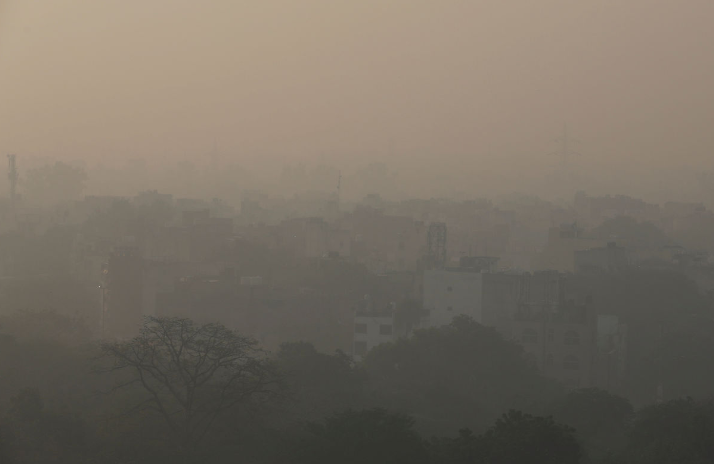 新德里：印度空气污染犹如毒气室 准妈妈护婴避免外出