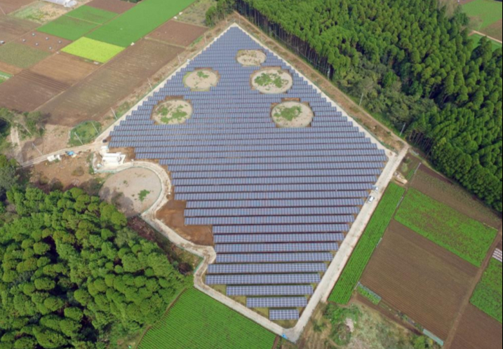 太阳能：日本太阳能发电厂建在古坟边 不但能防台风还能调节水患