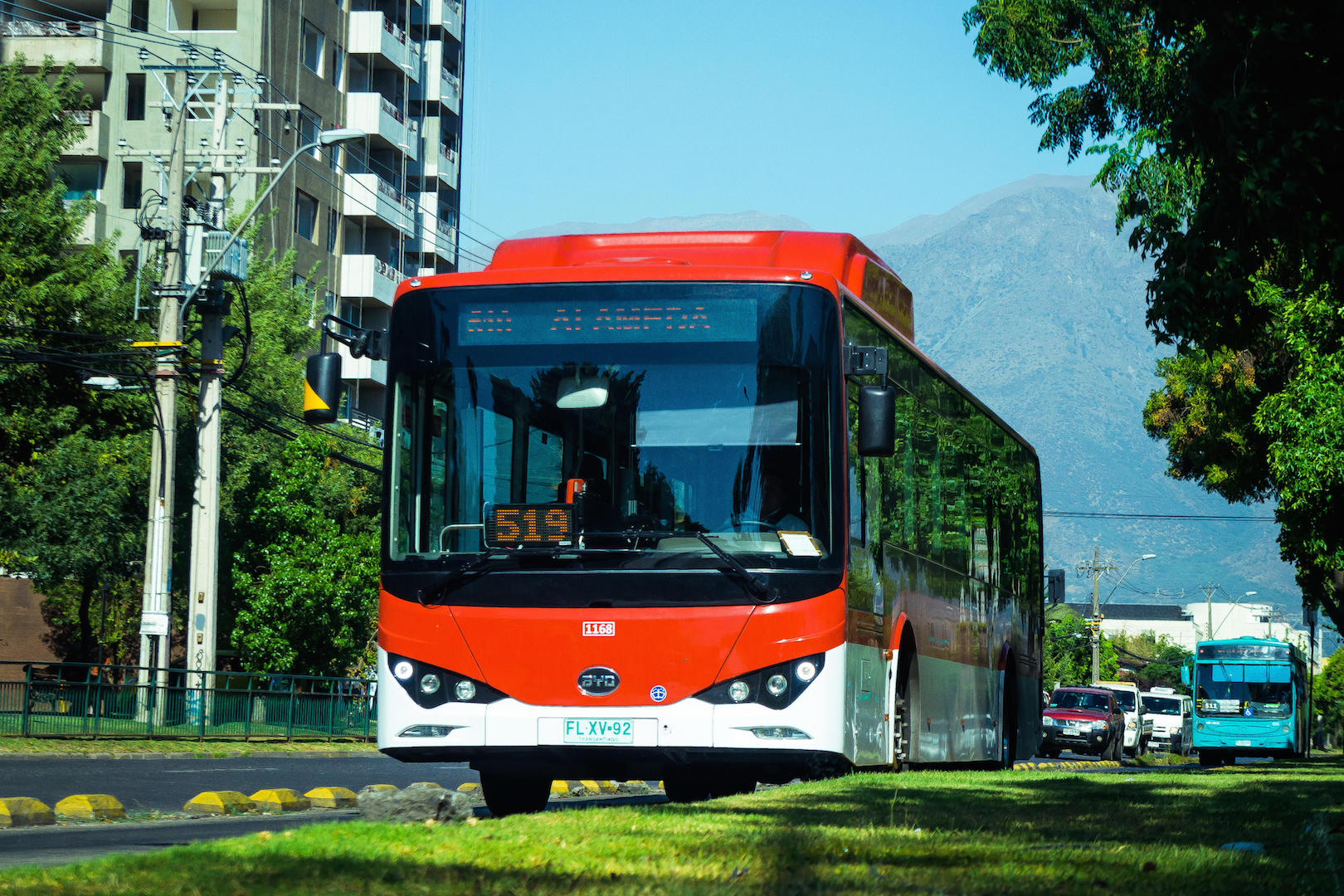 Chile-electric-bus_covid-19-green-stimulus.jpg