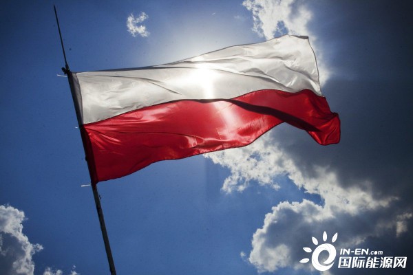 波兰：到2030年波兰光伏累计装机量将达7.8GW
