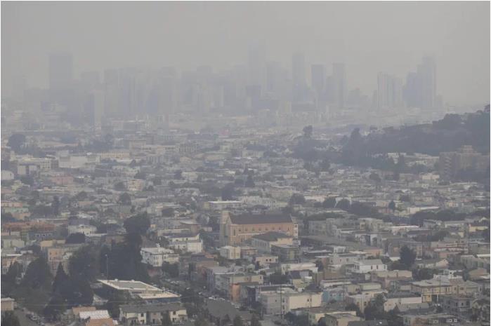旧金山：野火包围 旧金山湾区空气污染严重危害居民健康