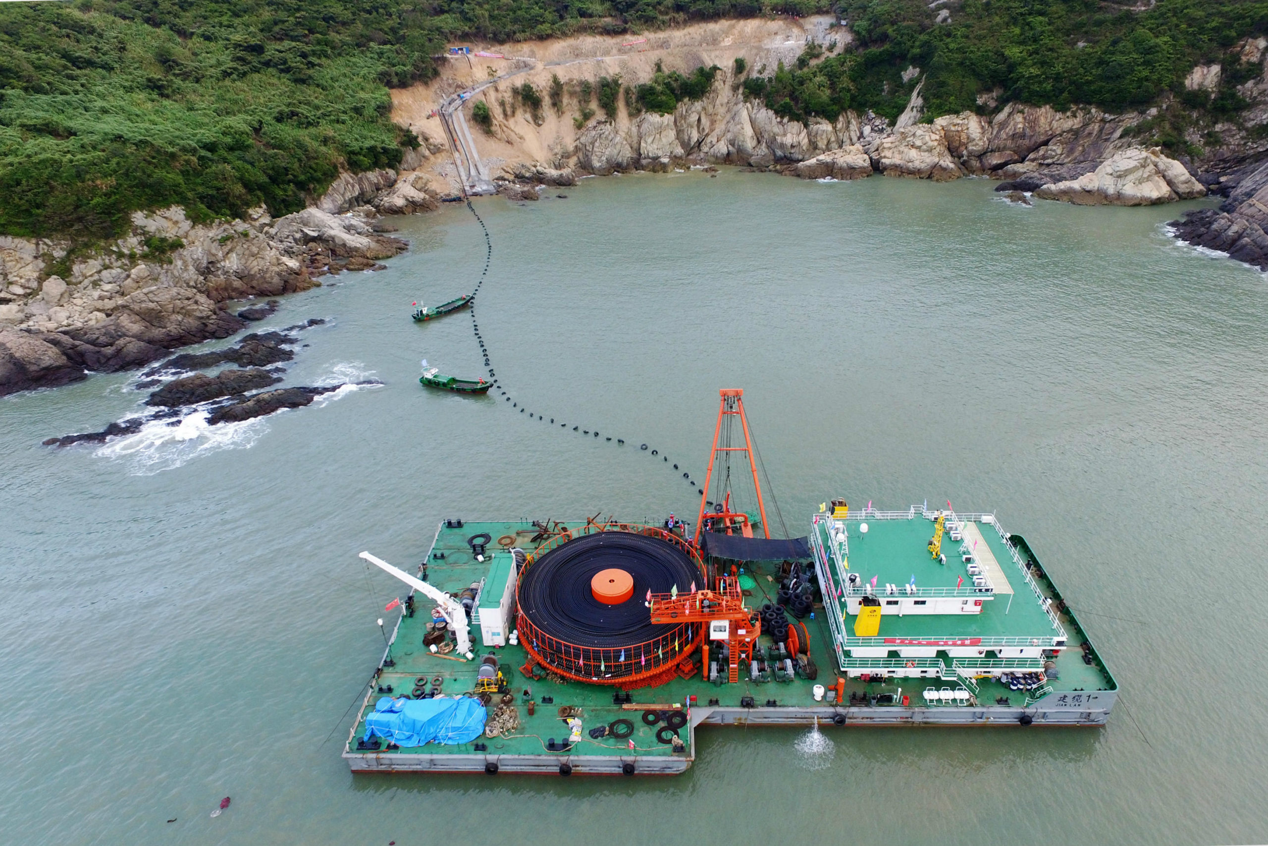 W7KH26_Putuo-No.-6-offshore-wind-farm-under-construction-in-Zhoushan_meitu_1-scaled.jpg